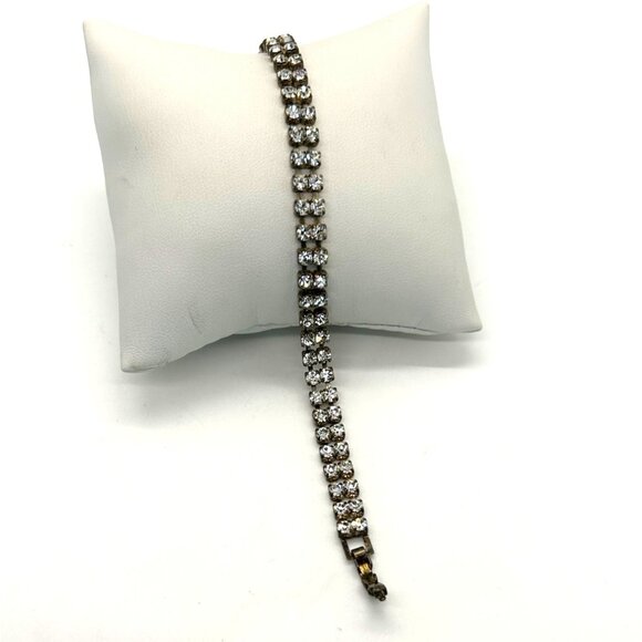 Vintage 2 Strand Rhinestone Bracelet With Fold Over Clasp - Picture 3 of 12